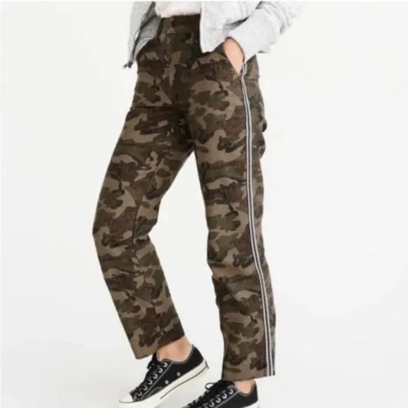 Abercrombie &amp; Fitch Annie High Rise Ankle Straight Green Camo Stripe Jeans 25/0R