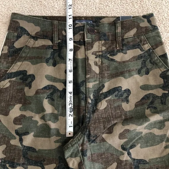 Abercrombie &amp; Fitch Annie High Rise Ankle Straight Green Camo Stripe Jeans 25/0R