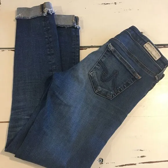 AG size 25 super skinny ankle jeans blue