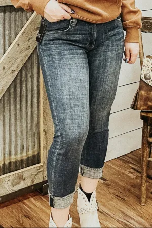 AMY CROP STRAIGHT LEG- ROLL UP FRAY