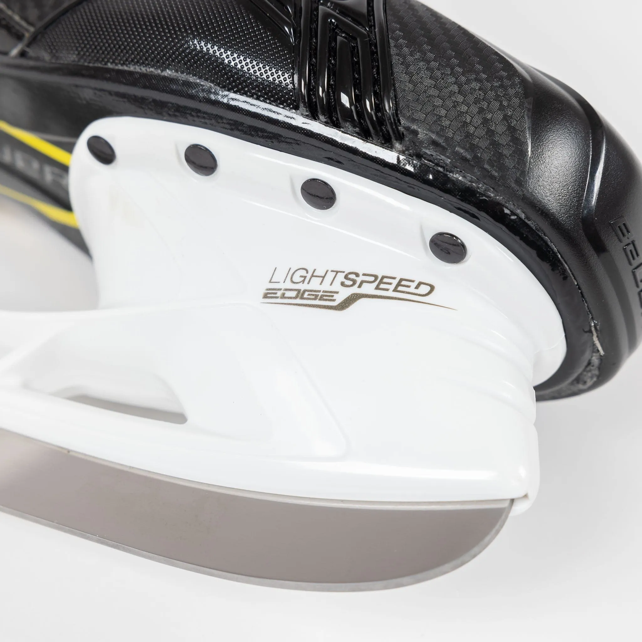 Bauer Supreme M5 Pro Senior Hockey Skates w/ Pulse Steel
