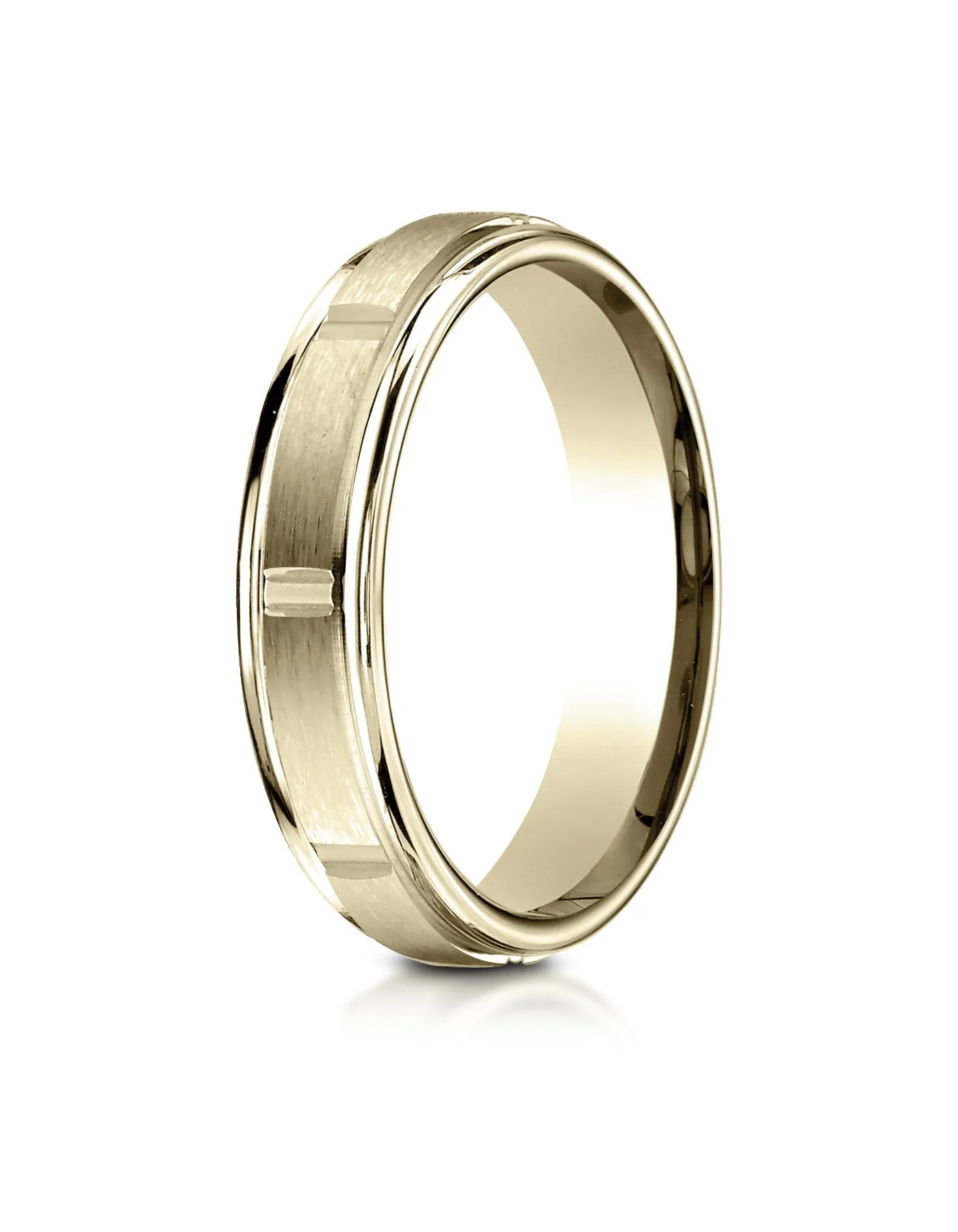 Benchmark 18K Yellow Gold 4mm Comfort-Fit Satin-Finish 8 Center Cuts and Round Edge Carved Design Ring