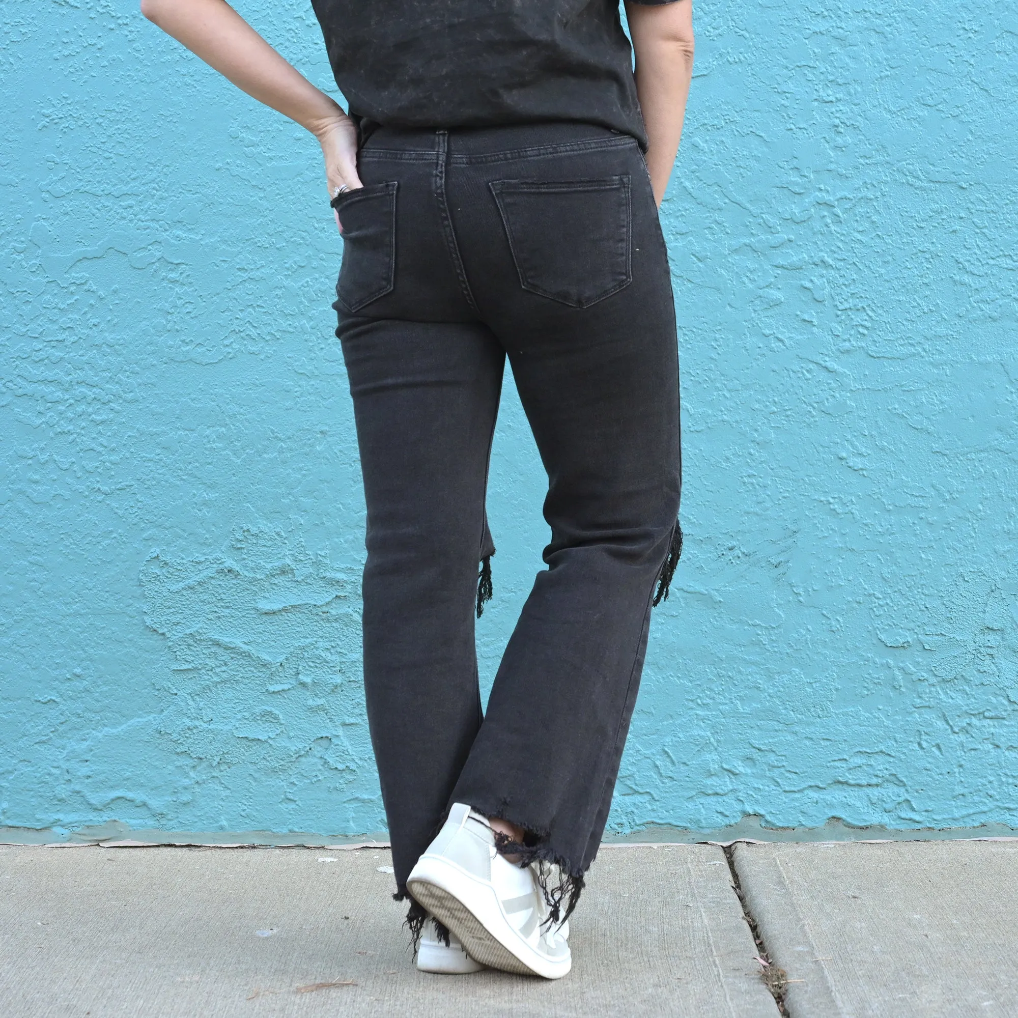Black Distressed Crop Jeans