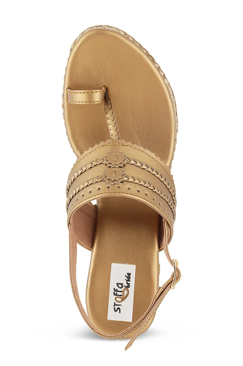 Border Back Strap Low Wedge Antique