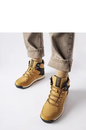 Brown lace-up closure trapper shoes