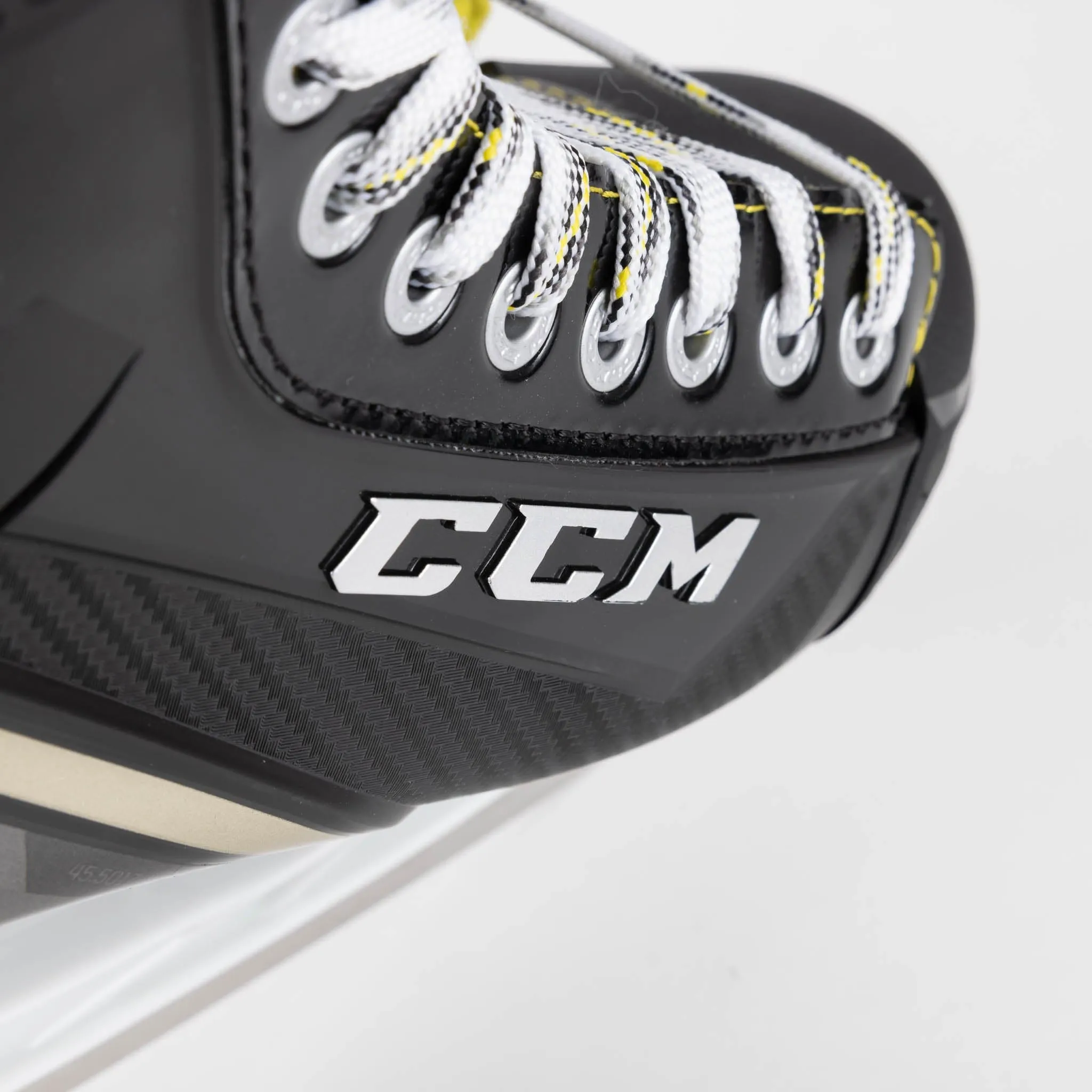 CCM Tacks AS560 Intermediate Hockey Skates