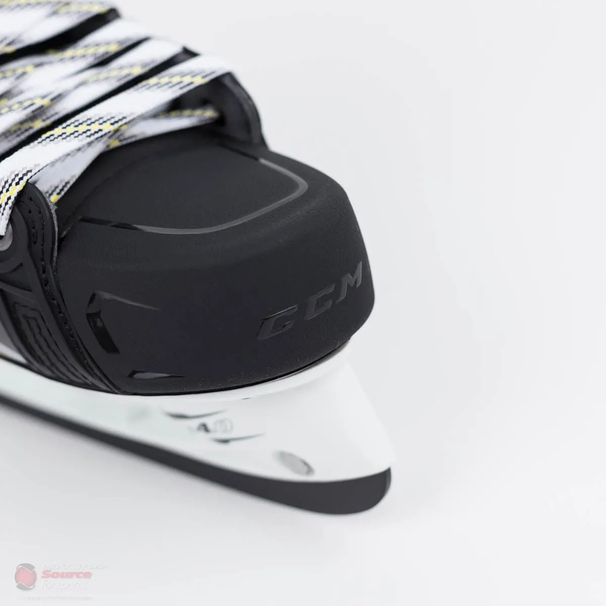 CCM Tacks Vector Pro Senior Hockey Skates (2018)