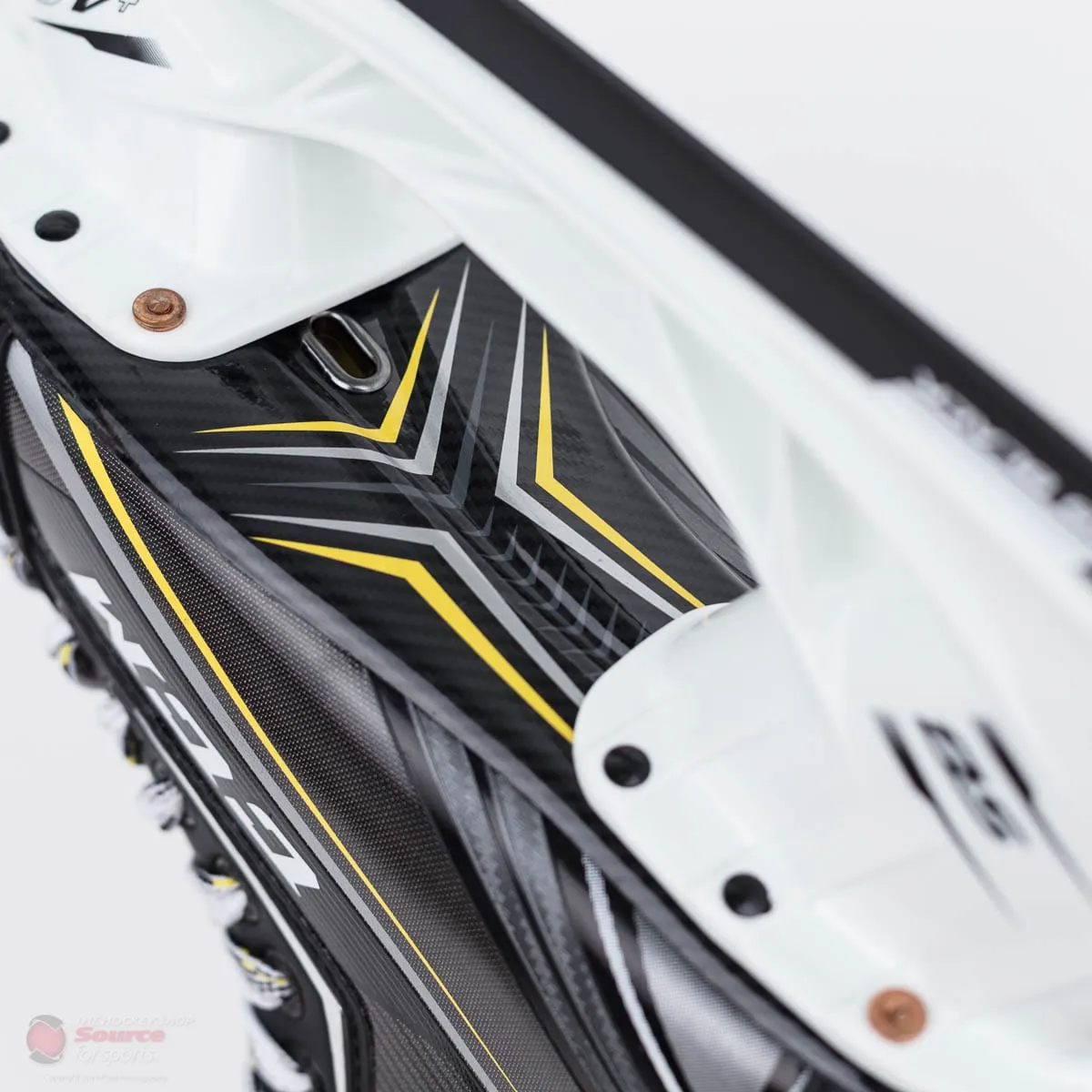 CCM Tacks Vector Pro Senior Hockey Skates (2018)