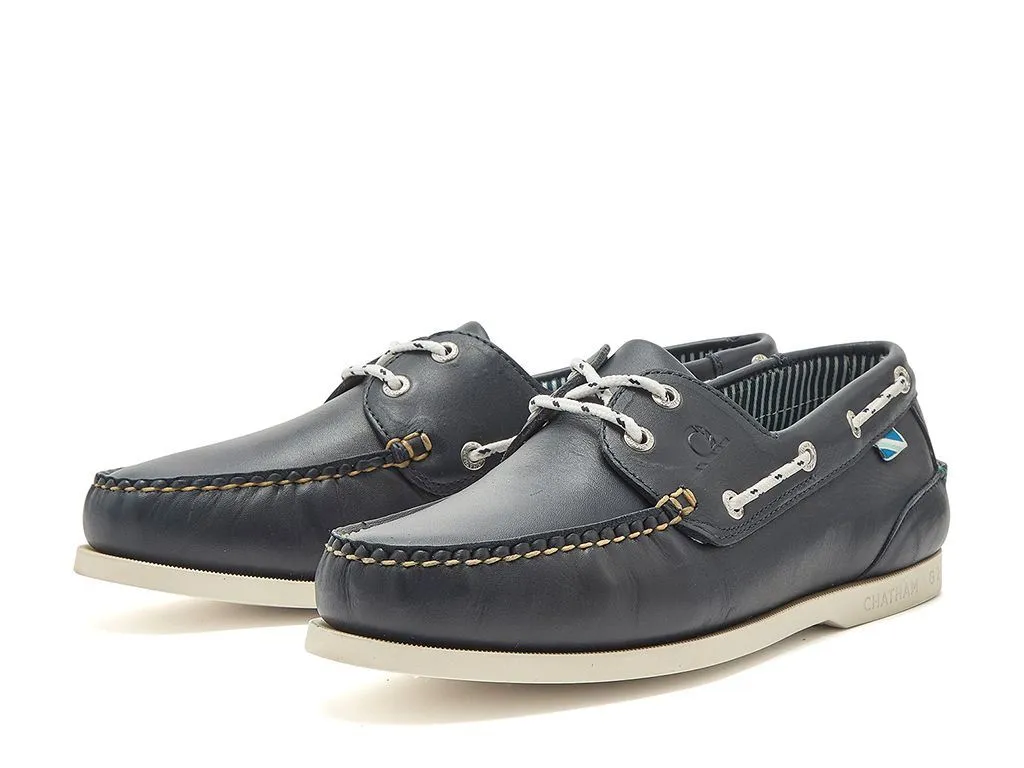Chatham Leather Boat Shoes For Men - Crew G2 in Navy, 6-15