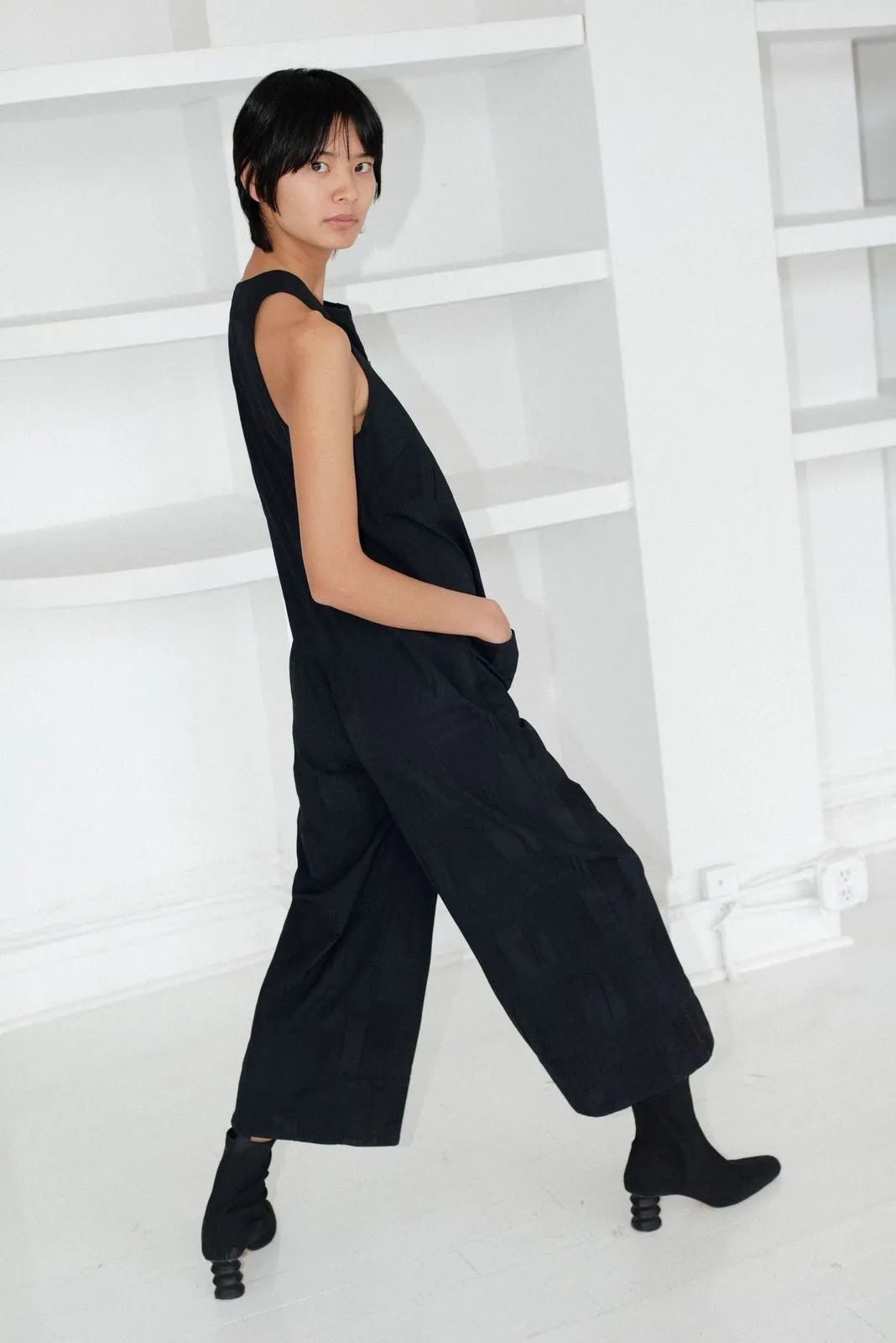 Cropped Jumpsuit - BLACK
