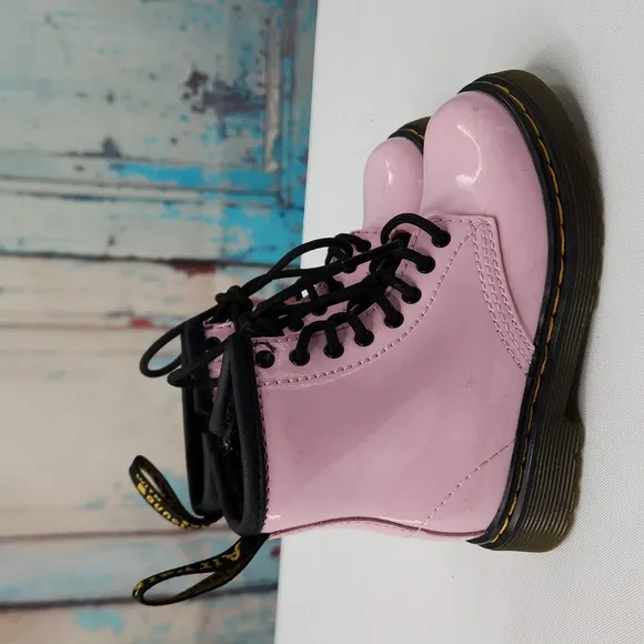 Dr. Martens Kid's Collection 1460 Lace Up Fashion Boot