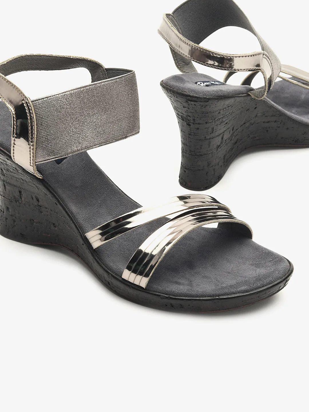 Enchanting Pullon Strap Wedges