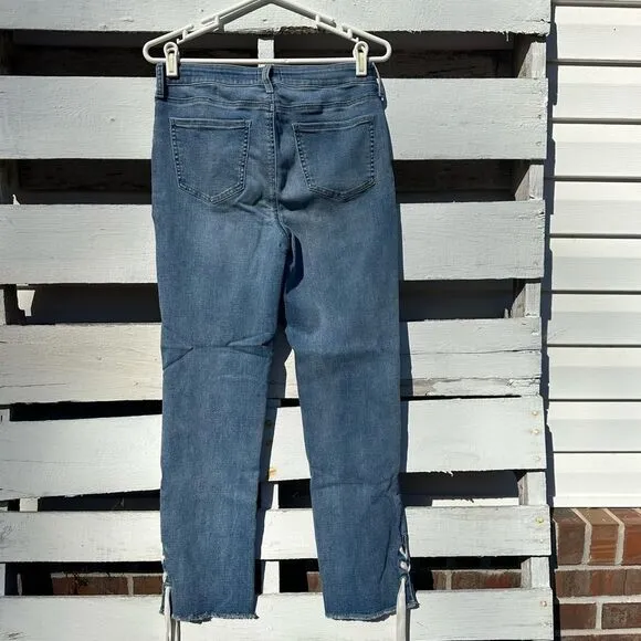 EUC, NYDJ Lace-Up Ankles Jeans