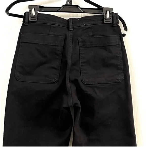 Everlane Black Ankle Cropped Jeans with High Waist and Straight Leg Sz 2