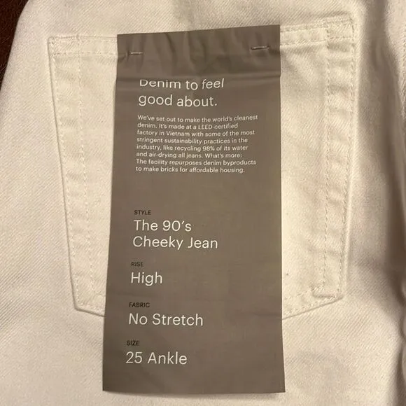 Everlane Women’s The 90s Cheeky Straight Jean in bone Size 25 NWT
