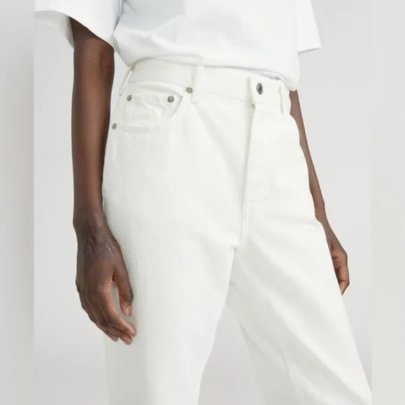 Everlane Women’s The 90s Cheeky Straight Jean in bone Size 25 NWT