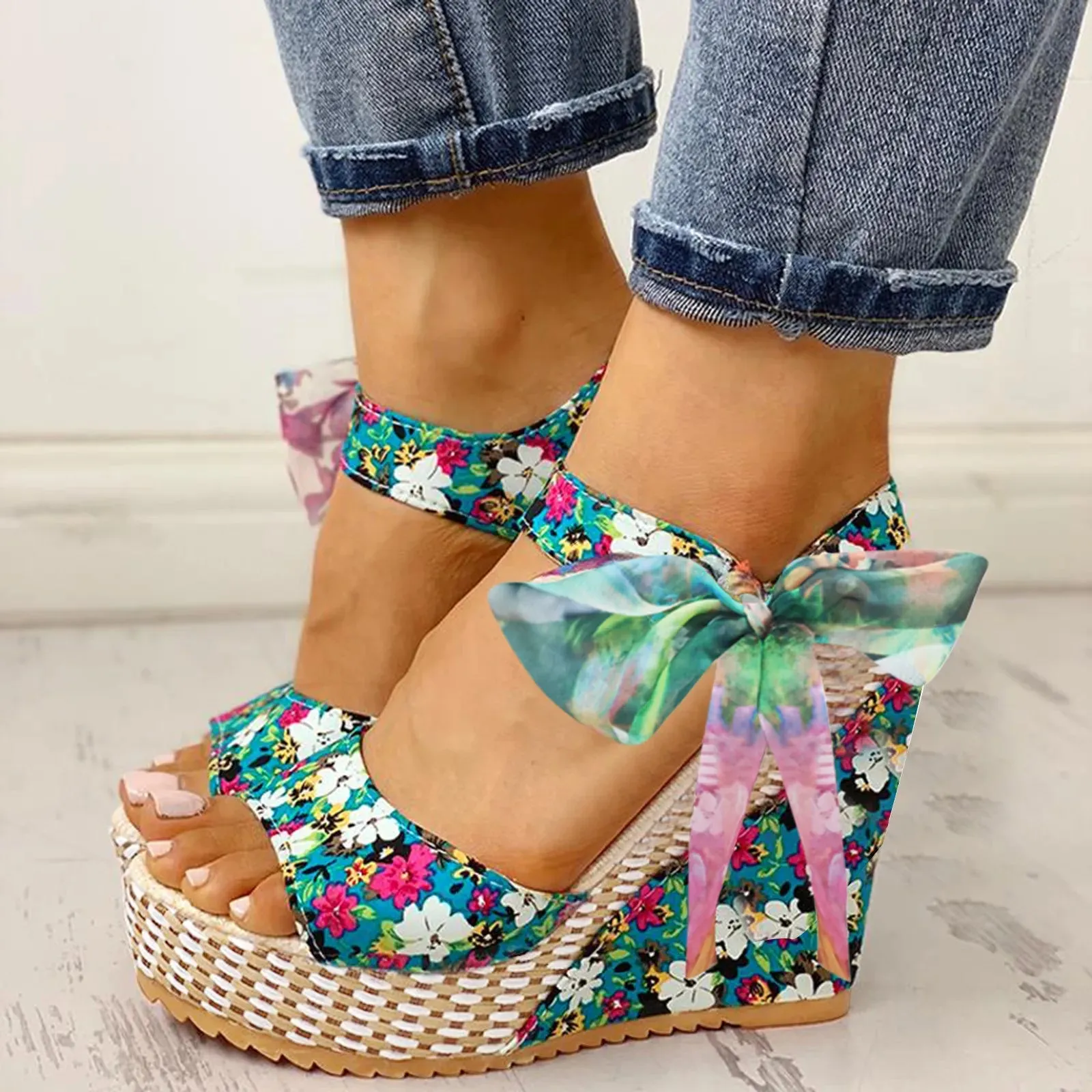 Floral Wedge Sandals | High Platform | Elegant & Comfortable