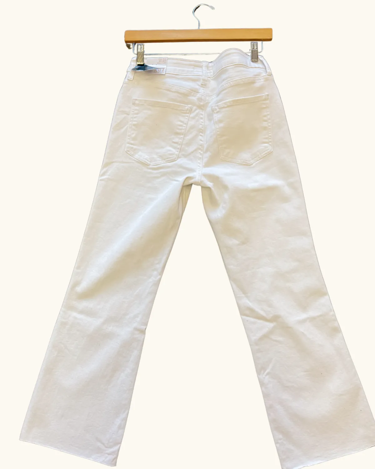 Kelsey Kick Flare: Optic White