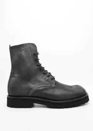 LACE-UP BOOT