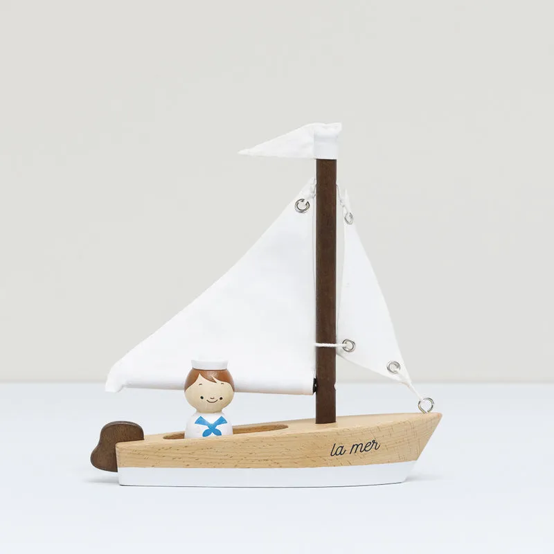 Le Toy Van Wooden Sailing Boat   Captain