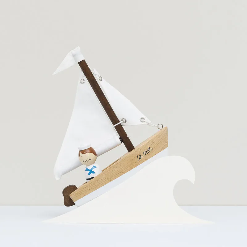 Le Toy Van Wooden Sailing Boat   Captain