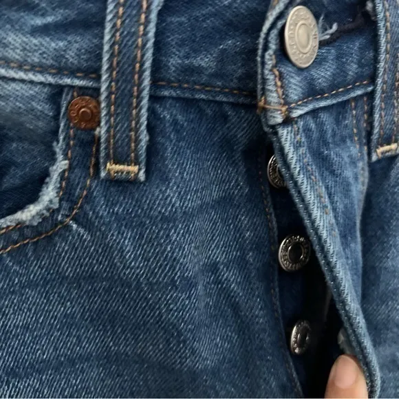 Levis Levis