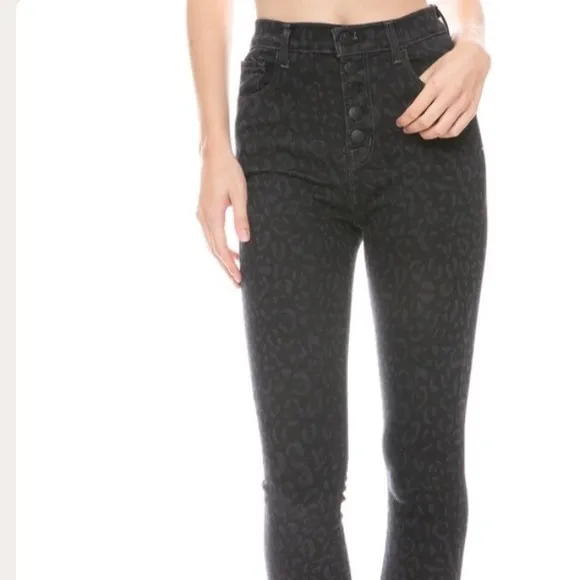 LILLIE HIGH RISE CROP JEAN - SAVANNAH