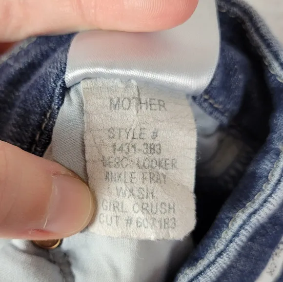 Mother Medium Wash Looker Ankle Fray Girl Crush Skinny Jeans