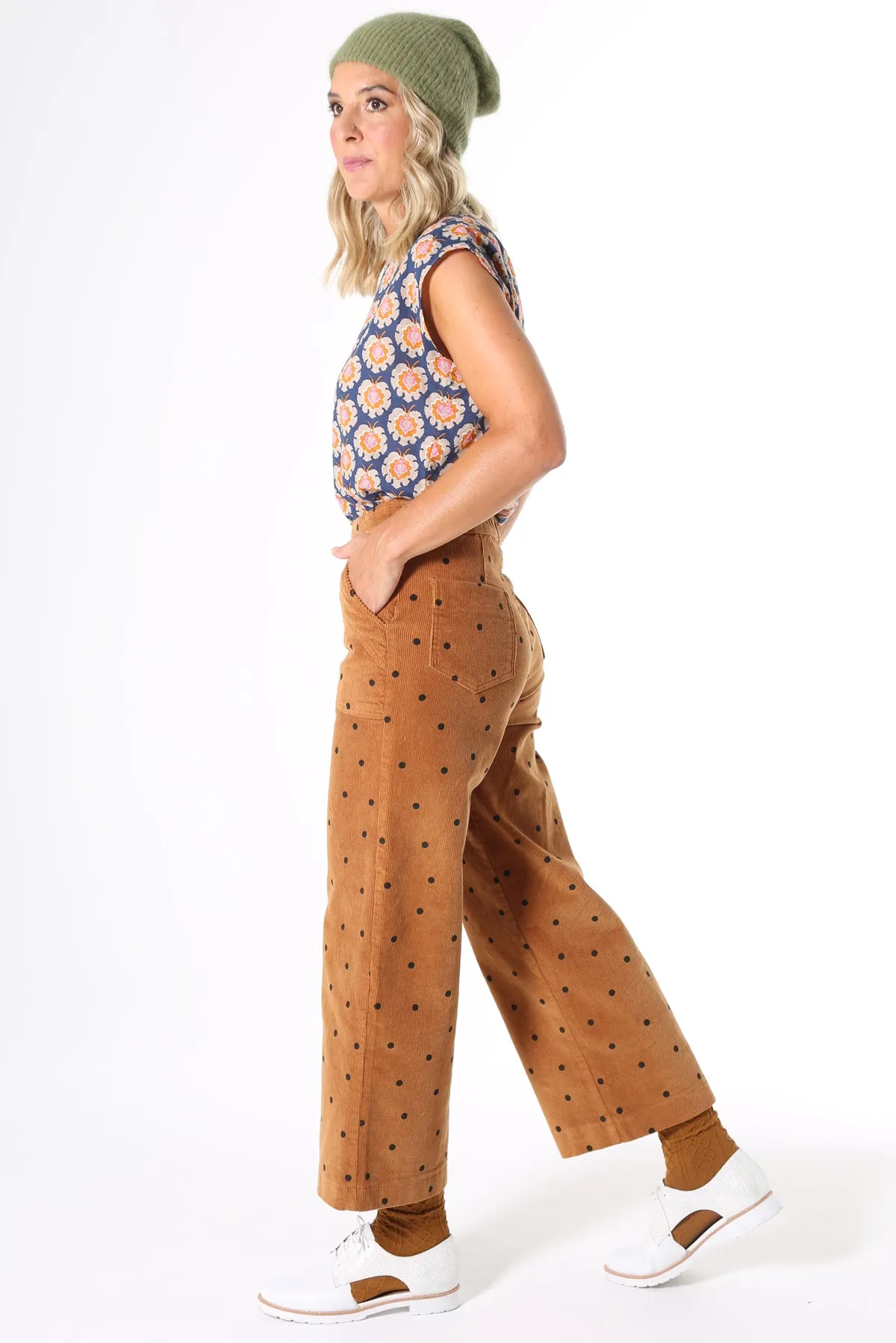 Peggy Cord Pants Camel Spots
