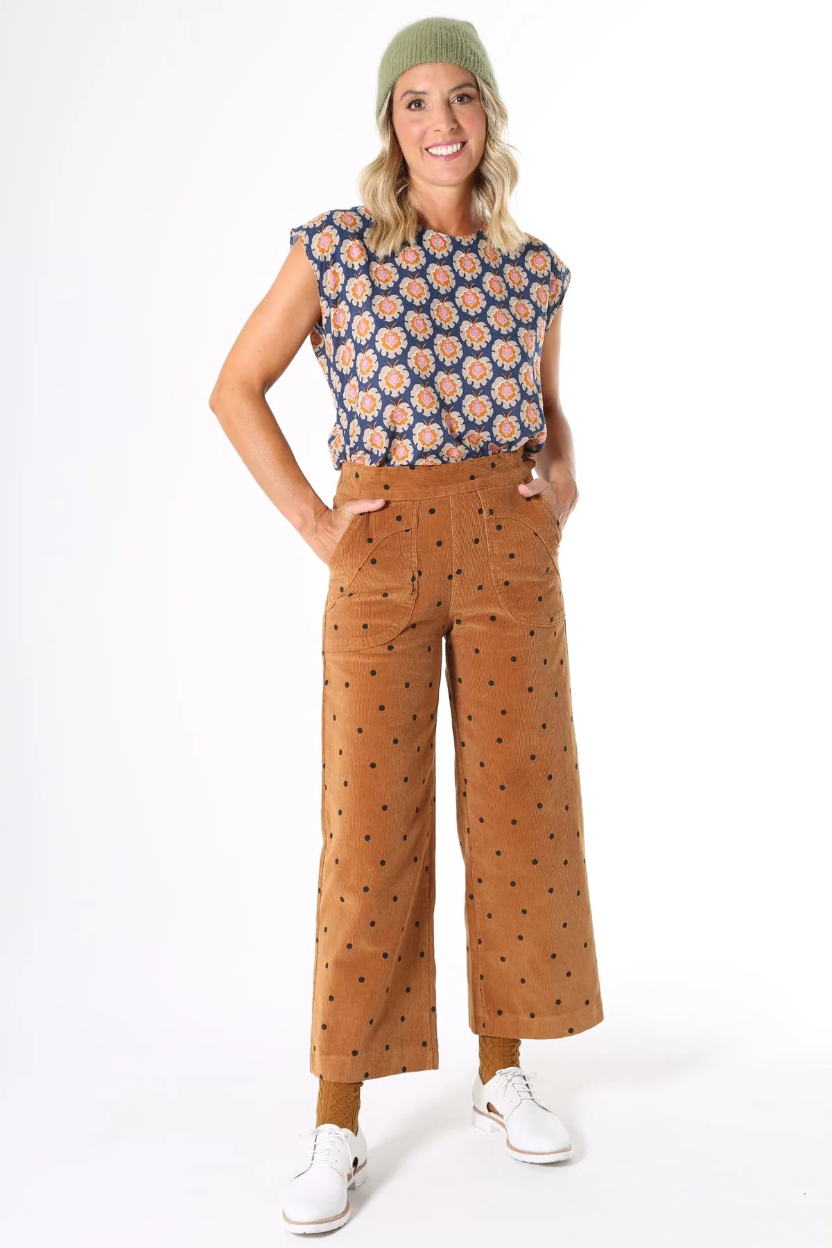 Peggy Cord Pants Camel Spots