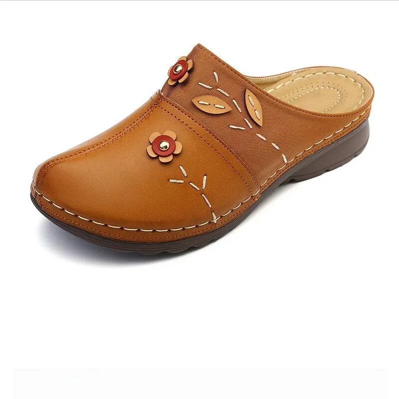 Soft Bottom Retro Baotou Shoes Flowers Leaves Style Wedges Slippers