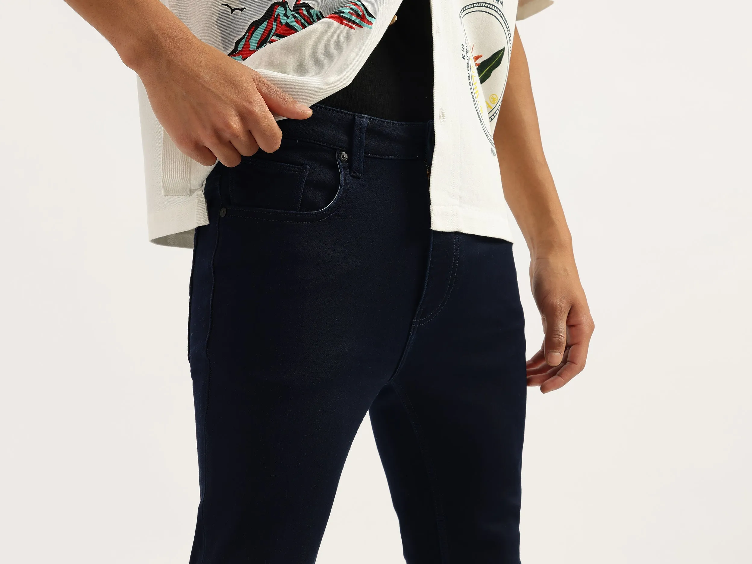 Solid Low Crotch Fit Rinse Wash Jeans