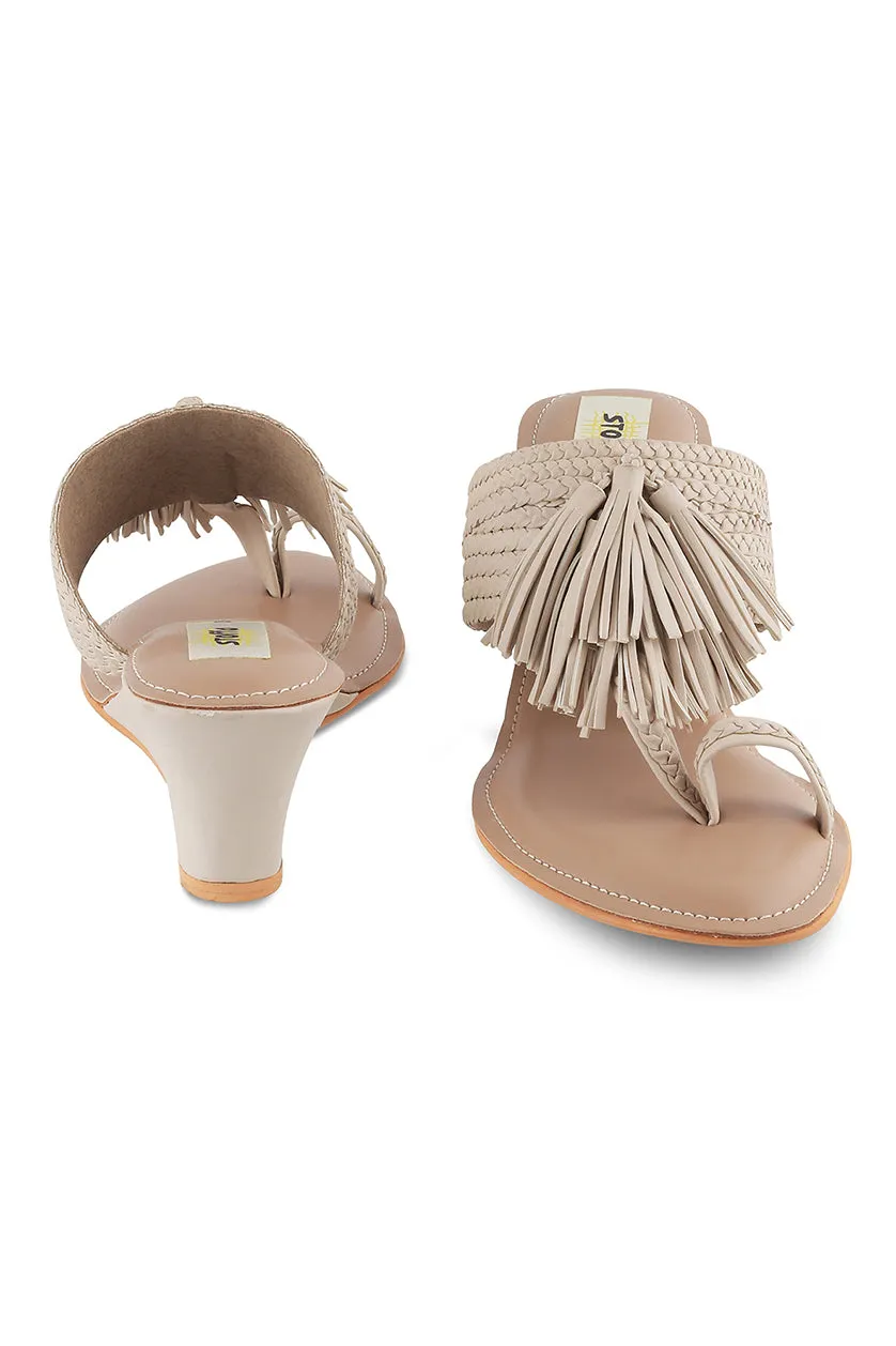 Tassle Low K Wedges Taupe