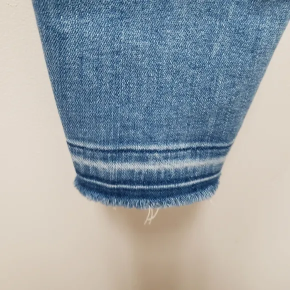 Veronica Beard Debbie 10&quot; Skinny Jean Cropped Frayed Hem Size 27