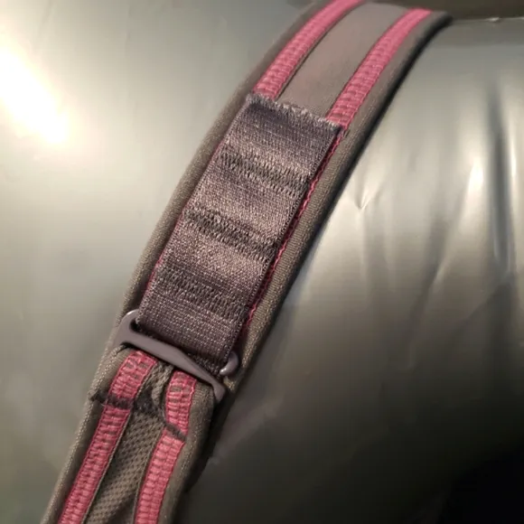 Wacoal Woman's Full Support Sport Underwire Bra 32H Pink/Gray