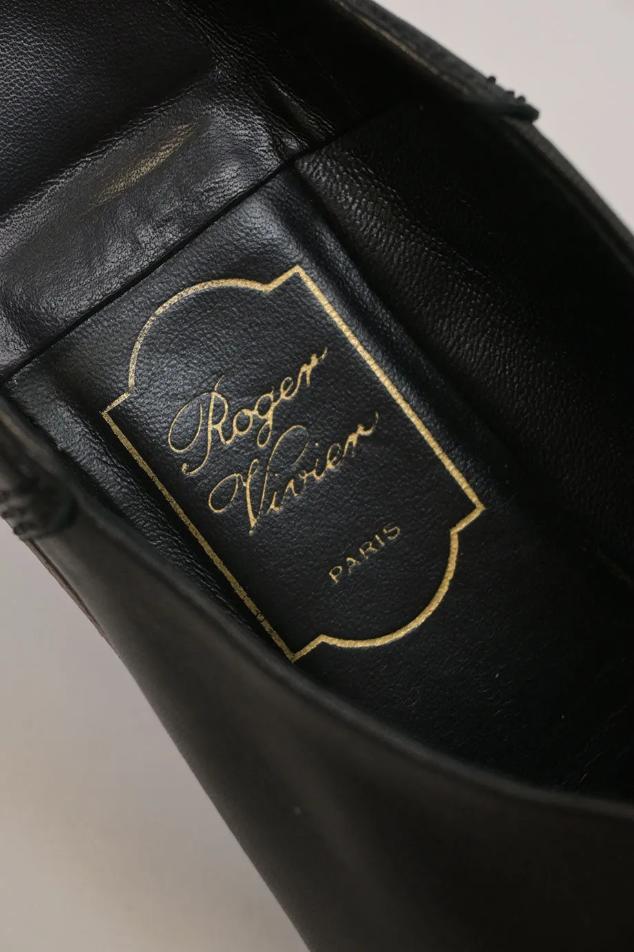 [WS7159] Roger Vivier | Slip-ons