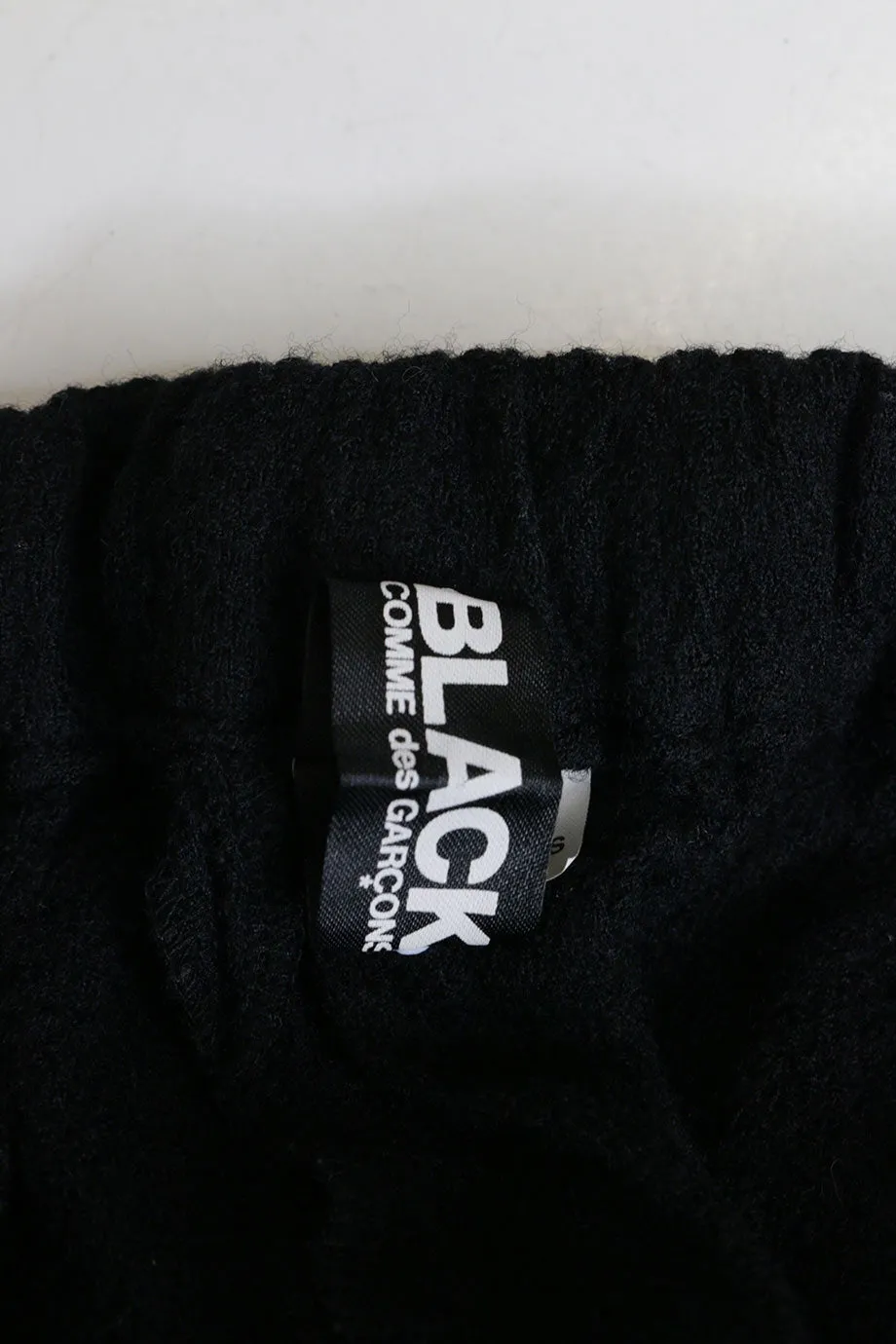 [WW22602] Comme Des Garçons, Black | Cropped Pants